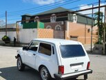 LADA (VAZ) Niva-8