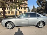 Hyundai Sonata-4