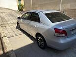 Toyota Yaris-8
