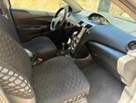 Toyota Yaris-5