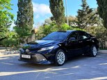 Toyota Camry-13