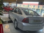 Opel Vectra-11