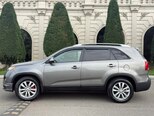 Kia Sorento-9
