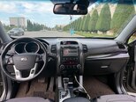 Kia Sorento-12