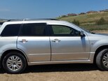 Mitsubishi Airtrek-20