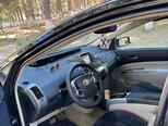 Toyota Prius-10