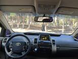 Toyota Prius-17