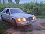 Mercedes E 200-3