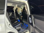 Toyota Land Cruiser Prado-16