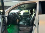 Toyota Land Cruiser Prado-14