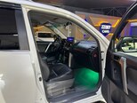 Toyota Land Cruiser Prado-17