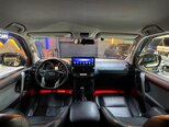 Toyota Land Cruiser Prado-19