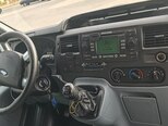 Ford Transit-12