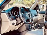 Mitsubishi Pajero-15