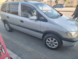 Opel Zafira-2