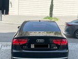 Audi A8-7