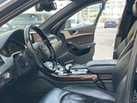 Audi A8-9