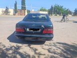 Mercedes E 220-2