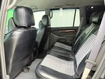 Toyota Land Cruiser Prado-12