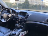 Chevrolet Cruze-13