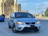 Kia Rio-2