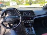 Hyundai Elantra-15