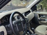 Land Rover Discovery-10