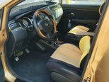 Nissan Tiida-6