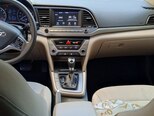 Hyundai Elantra-4