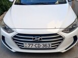 Hyundai Elantra-1