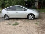 Toyota Prius-4