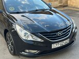 Hyundai Sonata-14