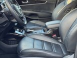 Kia Sorento-26