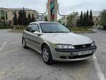 Opel Vectra-4