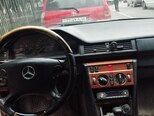 Mercedes E 220-3
