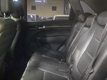 Kia Sorento-13