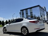 Kia Optima-4