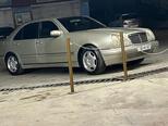 Mercedes E 240-3