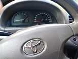 Toyota Camry-6