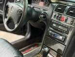Mercedes E 240-8