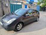 Toyota Prius-13