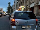 Opel Zafira-5