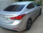 Hyundai Elantra-5