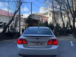 Chevrolet Cruze-10