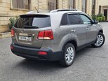 Kia Sorento-4