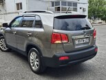 Kia Sorento-5