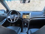 Hyundai Accent-6
