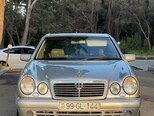 Mercedes E 280-2