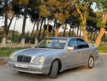 Mercedes E 280-7