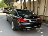 BMW 750-19